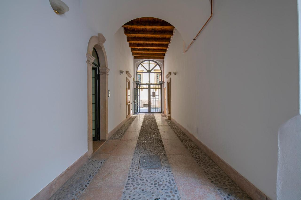Borsarihouse Wifi & Smarttv Apartman Verona Kültér fotó