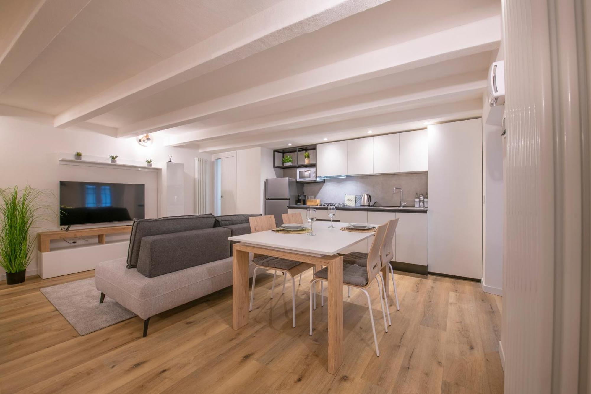 Borsarihouse Wifi & Smarttv Apartman Verona Kültér fotó
