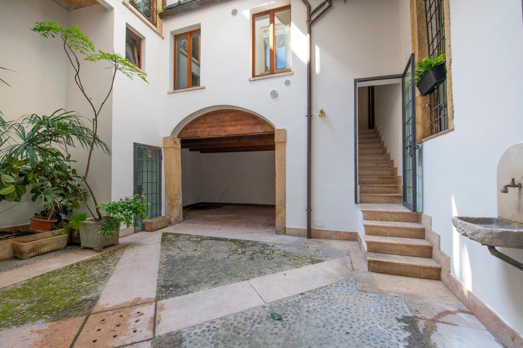 Borsarihouse Wifi & Smarttv Apartman Verona Kültér fotó